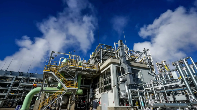 磁翻板液位計遇到堵塞怎么應(yīng)對